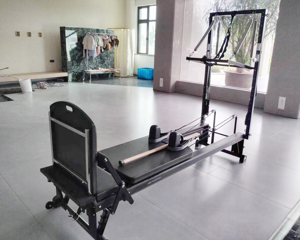 Profesjonalna maszyna do pilat – Pilates Yoga Reformer recenzja i cena