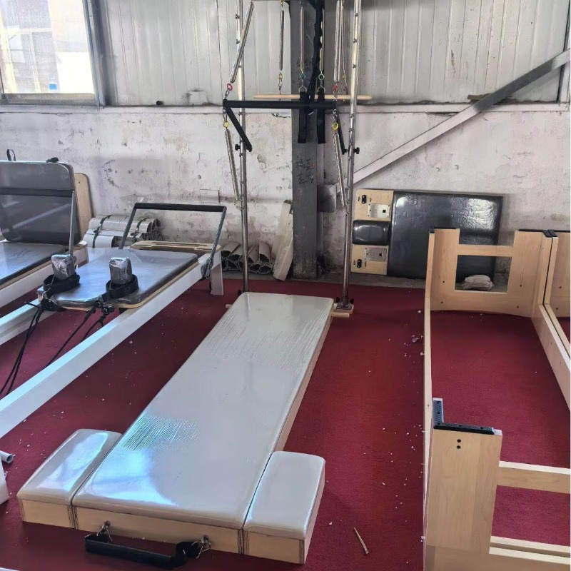 Regulowane drewniane łóżko do  – Pilates Yoga Reformer recenzja i cena